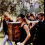 贝洛伊特大学夏季学期的葬礼，菲尔·斯特拉芬和朱迪·施罗德，红头发的马克斯·库宁.